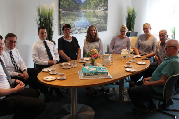 Kuchen essen mit unserem Team
